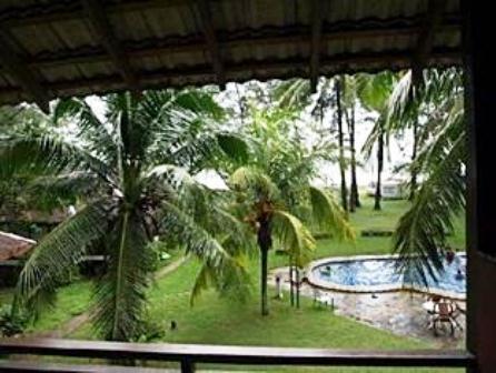 Duta Sands Beach Resort Kuantan Exterior foto