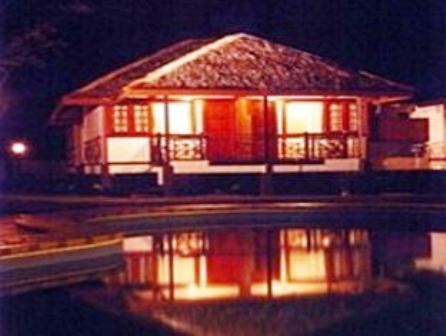 Duta Sands Beach Resort Kuantan Exterior foto